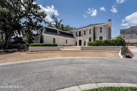 3134 Wellesley SQUARE Jacksonville, FL 32207