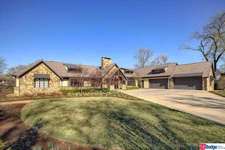 840 Loveland Dr Omaha, NE 68114