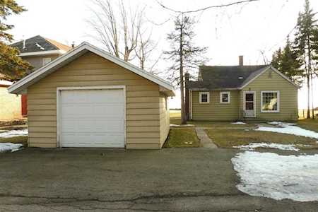 1771 Brighton Beach Rd Menasha, Village of Fox Crossing, WI 54952