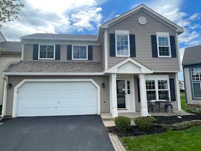 828 Dogwood Ln Lake In The Hills, IL 60156