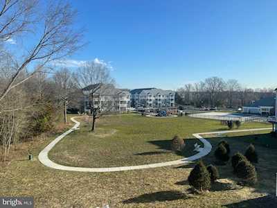 57 Autumn Park Dr Medford, NJ 08055