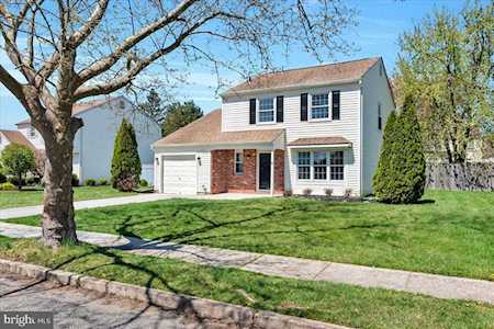 16 S Mars Dr Sewell, NJ 08080