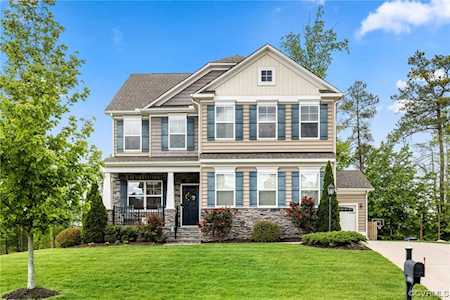 6866 Crackerberry Dr Moseley, VA 23120