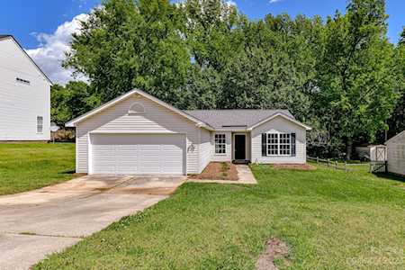 8210 Cadmium Ct Charlotte, NC 28215