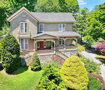 3 S Cedar Park Melrose, MA 02176