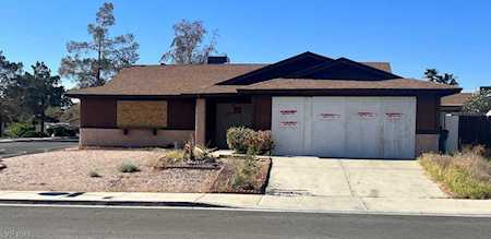 7001 Alamosa Way Las Vegas, NV 89128