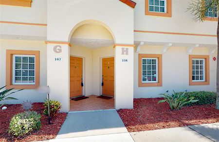 1186 Rio De Janeiro Ave #108 Punta Gorda, FL 33983