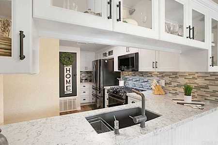1536 Granite Hills Dr #C El Cajon, CA 92019