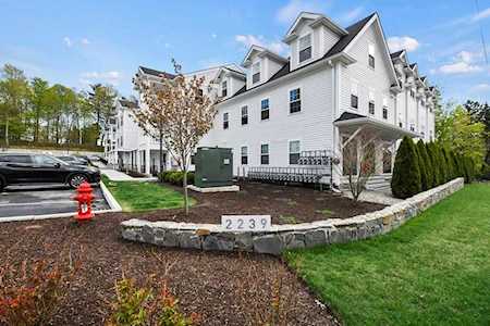 2239 Washington St #308 Canton, MA 02021