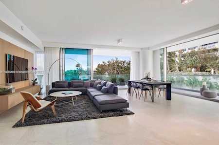 10203 Collins Ave #211 Bal Harbour, FL 33154