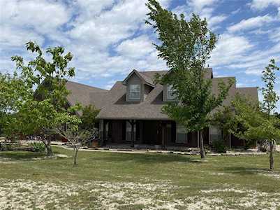 2424 N Lincoln Park Road Van Alstyne, TX 75495