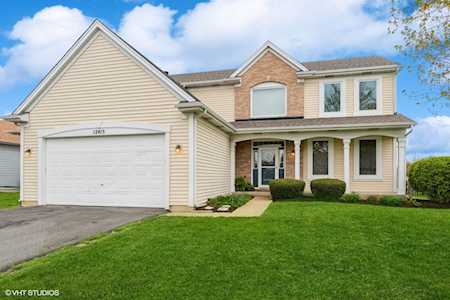 12415 Falcon Dr Plainfield, IL 60585