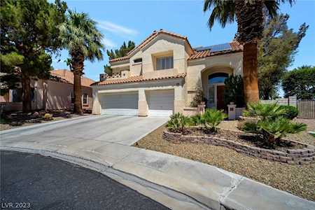 1826 Indian Bend Dr Henderson, NV 89074