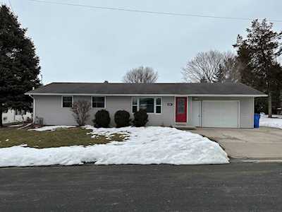 6767 Crippen St Greenleaf, Town of Wrightstown, WI 54126-9730