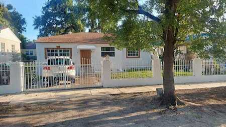 1415 NW 42nd St Miami, FL 33142