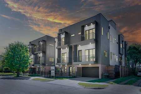 4631 Belmont Avenue #203 Dallas, TX 75204