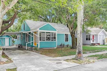 1614 Ballard Park Dr Bradenton, FL 34205