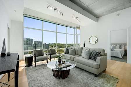 700 12th Ave S #809 Nashville, TN 37203