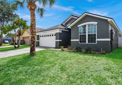 8002 Bow Creek Rd Kissimmee, FL 34747