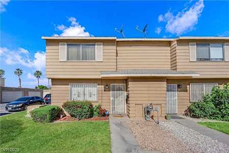 586 Sea Shell Ln Las Vegas, NV 89110