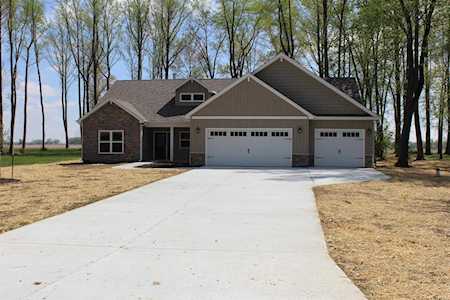 6562 E Hunter Ridge Court Monticello, IN 47960