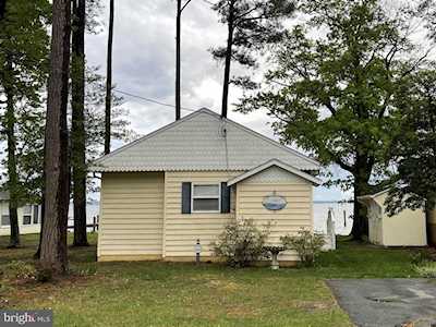 15219 Potomac River Dr Cobb Island, MD 20625