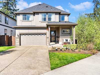 7493 NE Owens ST Hillsboro, OR 97124