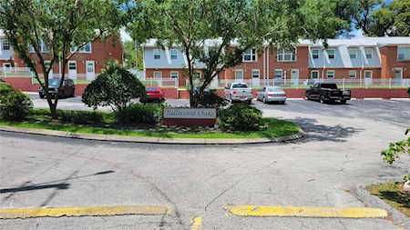 621 W Indiana Ave #120 Deland, FL 32720