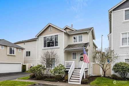 11232 3rd Avenue Ct E Tacoma, WA 98445
