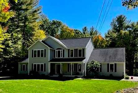 16 Gilson Rd Brookline, NH 03033