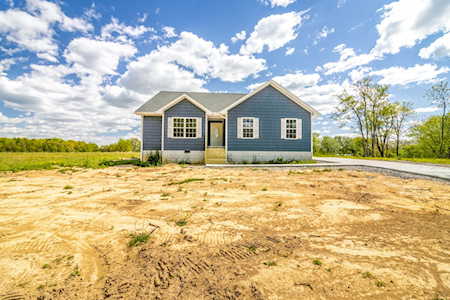3691 Martha Washington Rd Clarkrange, TN 38553