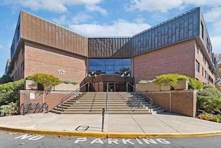404 Paradise Rd #2A Swampscott, MA 01907