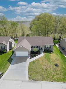 141 September St Moscow Mills, MO 63362