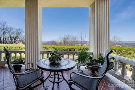181 Ardmion Park Asheville, NC 28801