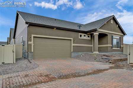 6049 Haster Grove Colorado Springs, CO 80927