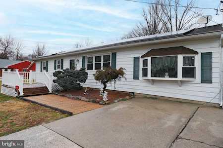 108 Georgia Rd Pennsville, NJ 08070