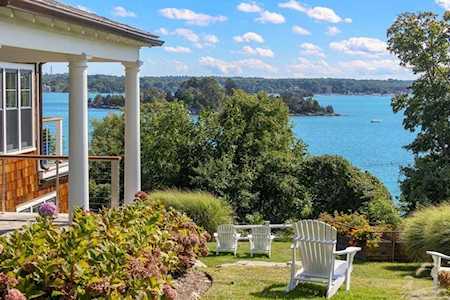 24 Marion St Hingham, MA 02043