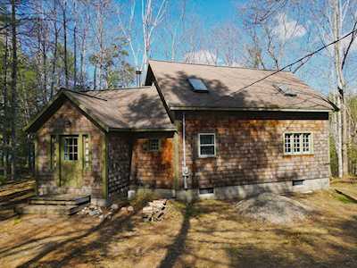 98 Lone Indian Trl Augusta, ME 04330