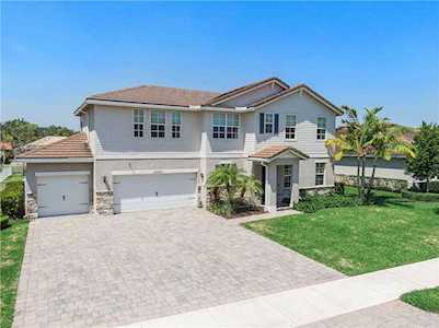 12041 Cypress Key Way Royal Palm Beach, FL 33411