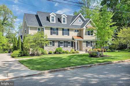 321 Bradshaw Ave Haddonfield, NJ 08033