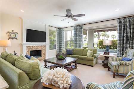 29 Seabrook Newport Beach, CA 92660