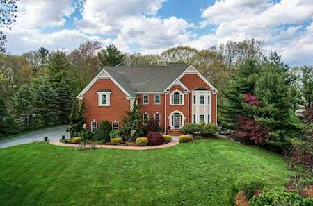 7 Bowker Road Hopkinton, MA 01748