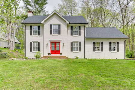 6825 Walnut Hills Dr Brentwood, TN 37027