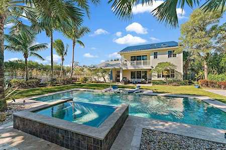 3309 S Caroline Drive Jupiter, FL 33458