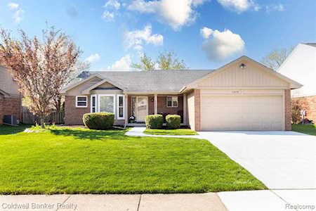 46457 Swanmere Dr Canton Twp, MI 48187