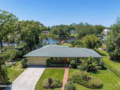 6202 River Glen LN Jacksonville, FL 32216