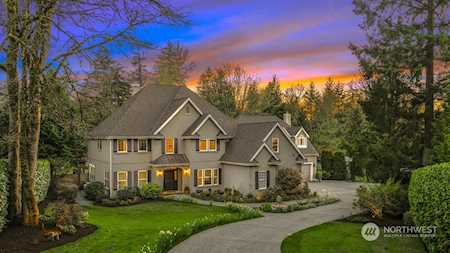 21711 NE 138th St Woodinville, WA 98077