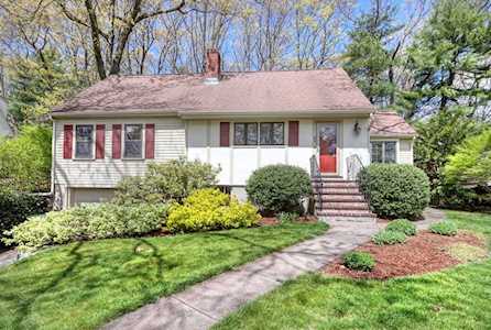 82 Fox Meadow Lane Dedham, MA 02026