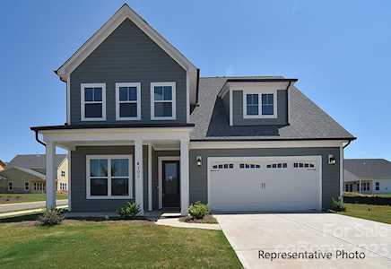 1369 Cedardale Ln Denver, NC 28037