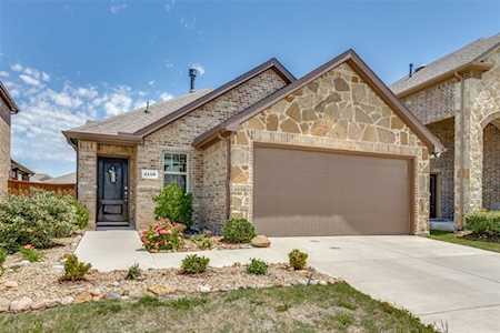 2146 Hobby Drive Forney, TX 75126